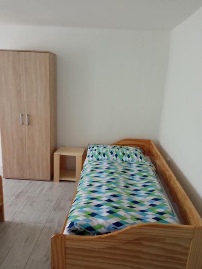Apartman Hulin, Chrastany Ngoại thất bức ảnh